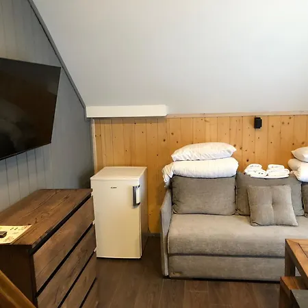 Monysto * バコヴェル