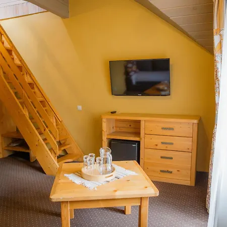 Monysto ホテル バコヴェル