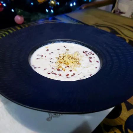 Monysto ホテル バコヴェル