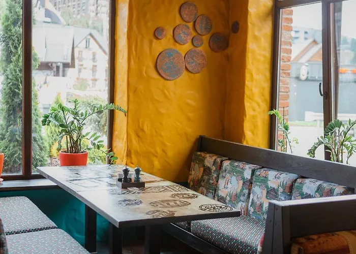 Monysto Hotel